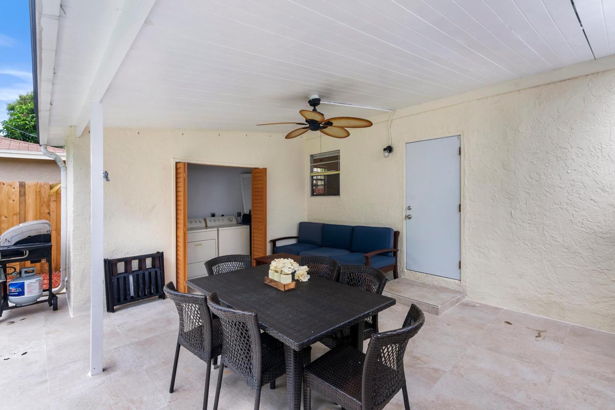 Chic Downtown Vacation Home And Guest Home West Palm Beach Exterior photo